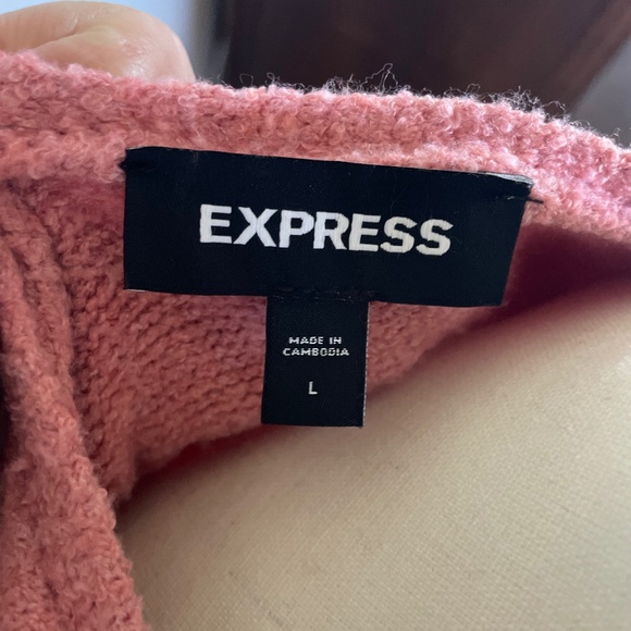 Express rose pink soft knit sleeveless v neck v-neck sweater vest - Picture 7 of 7